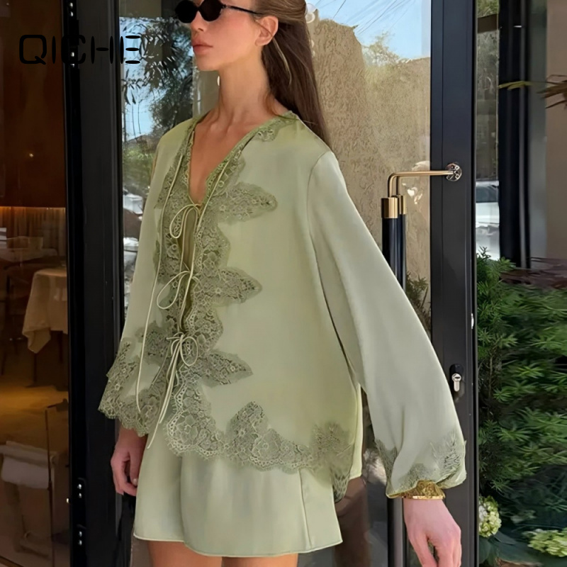 QICHE, collezione 2026SP, abbi - Cami Top Lace recensione e prezzo
