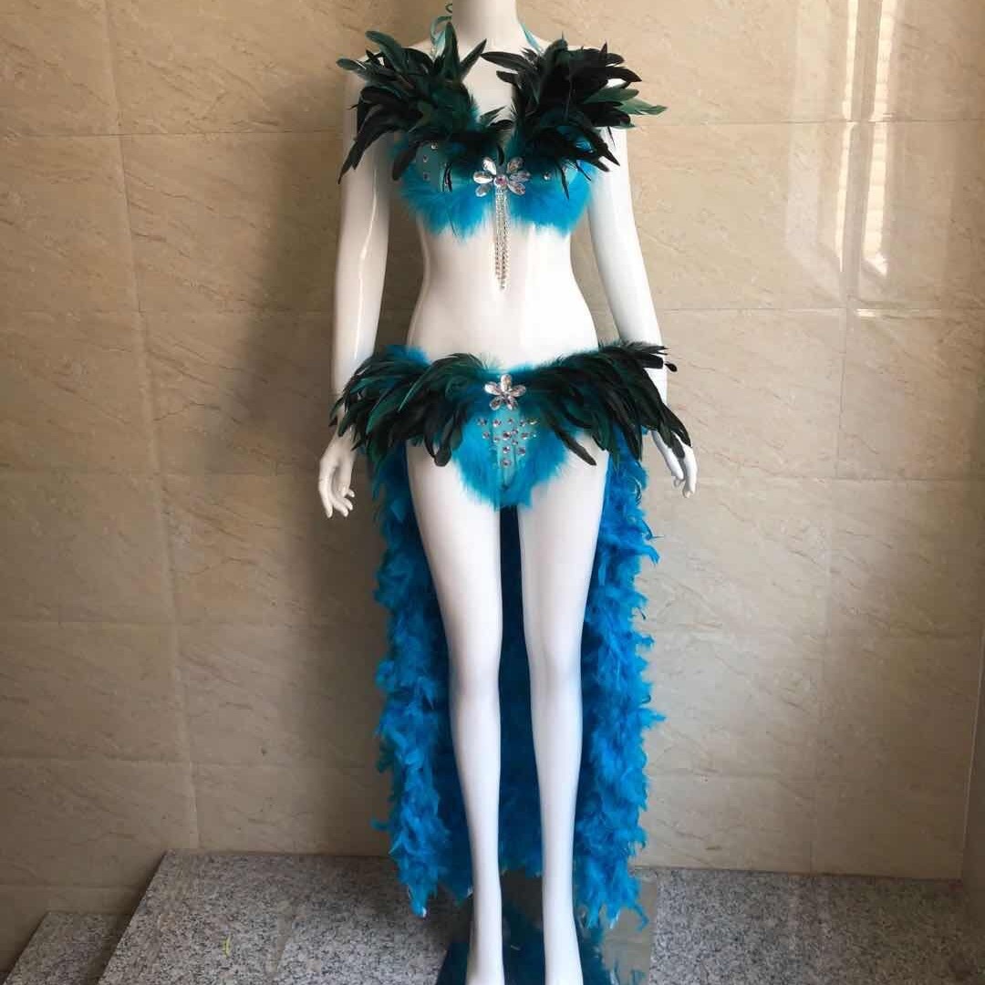 Costume da Donna con Piume, To - Thong Bikini Women recensione e prezzo