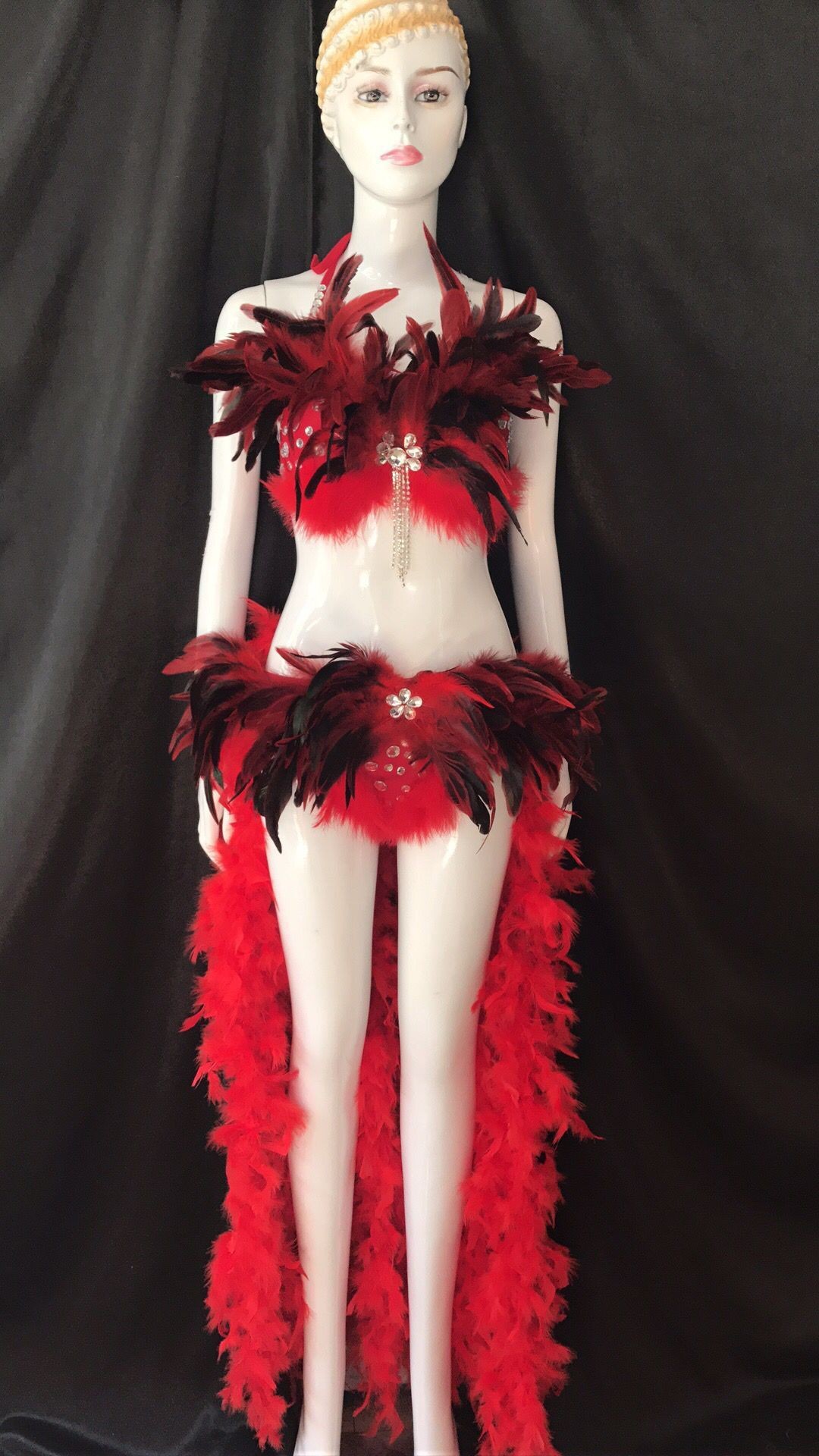 Costume da Donna con Piume, To - Thong Bikini Women recensione e prezzo